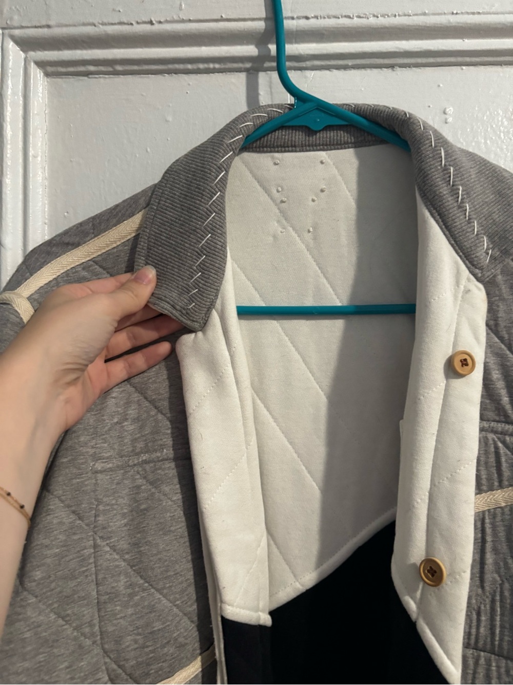 ONE432 Quilted Reversible Shacket - Picture 6 of 11